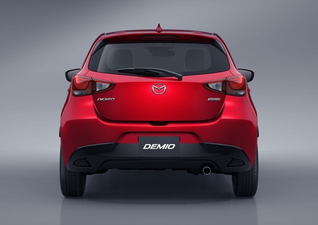 Mazda trình làng phiên bản nâng cấp Mazda2 ảnh 17