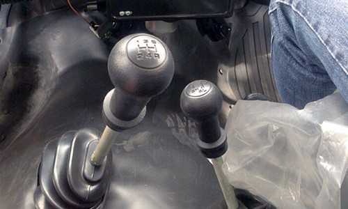 UAZ Hunter - xế offroad của Nga về Việt Nam ảnh 4