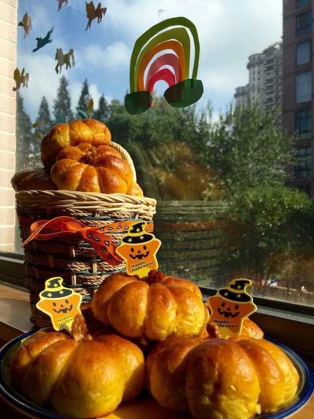 Quả bí ngô trong phong tục Halloween hiện đại ảnh 3