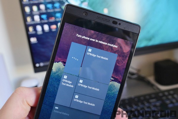Cận cảnh nguyên mẫu thực tế của “smartphone xếp hình” đã bị Google bỏ rơi ảnh 5