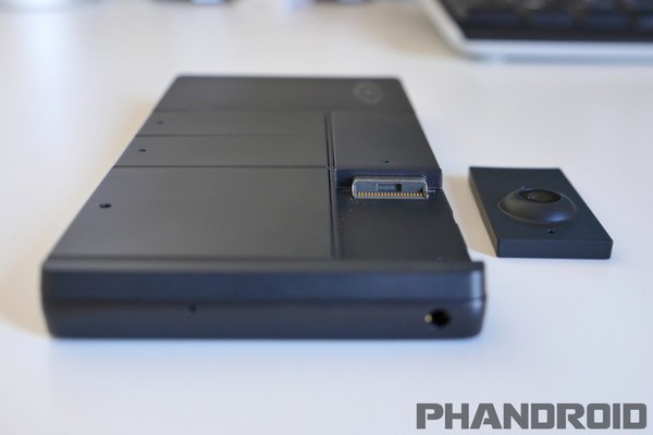 Cận cảnh nguyên mẫu thực tế của “smartphone xếp hình” đã bị Google bỏ rơi ảnh 6