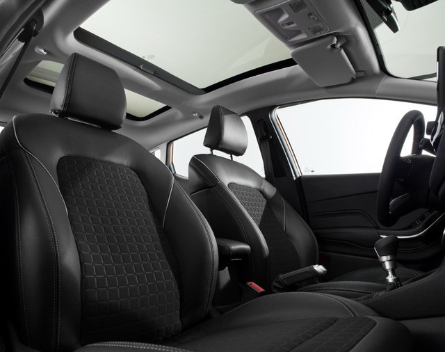 Ford Fiesta 2017 có gì mới? ảnh 1