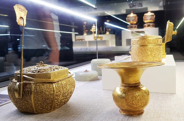 64 Bảo vật hoàng cung triều Nguyễn lần đầu về lại cố hương ảnh 20