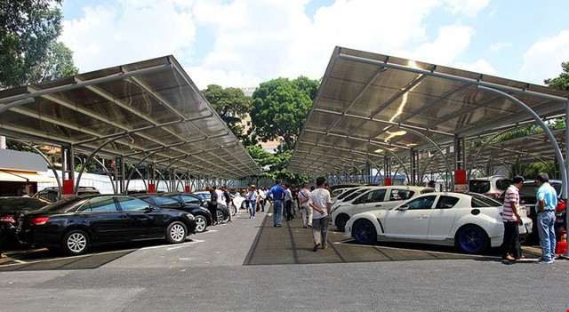 Ôtô cũ đại hạ giá, chịu lỗ cả trăm triệu vẫn khó bán ảnh 1