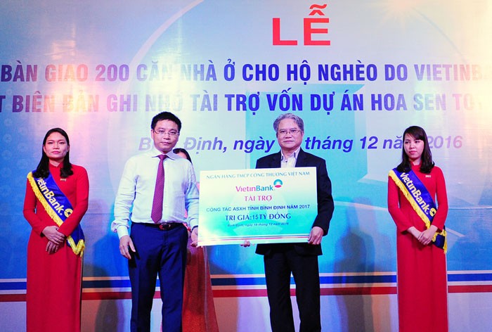 VietinBank bàn giao 200 nhà ở cho hộ nghèo tỉnh Bình Định  ảnh 1
