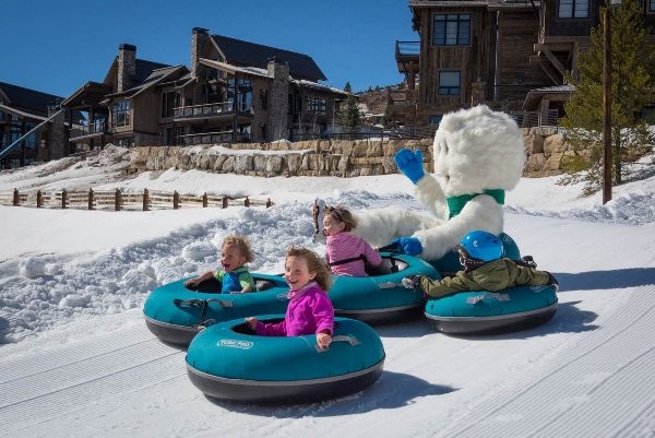 Bên trong khu trượt tuyết sang trọng của những người nổi tiếng ảnh 10