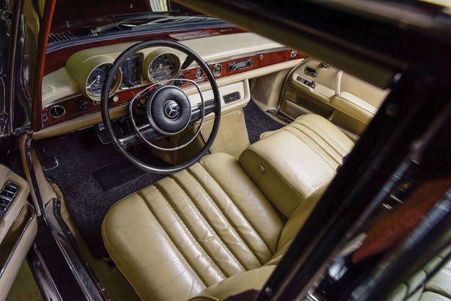 Chiêm ngưỡng hàng hiếm Mercedes-Benz 600 Pullman 1968 ảnh 6