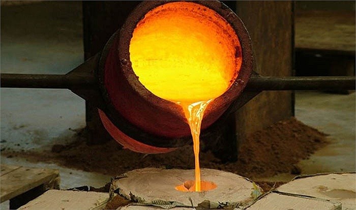 Những phong tục mừng năm mới kì lạ trên thế giới ảnh 4