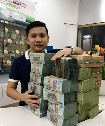 Sau sim "Ngọc Trinh", thêm 'siêu sim' được chuyển nhượng giá 9 tỷ đồng ảnh 1