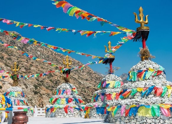 Chùa Trấn Quốc được bình chọn top những ngôi chùa đẹp nhất thế giới ảnh 3