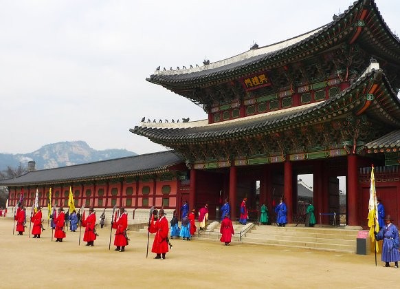 Chùa Trấn Quốc được bình chọn top những ngôi chùa đẹp nhất thế giới ảnh 6