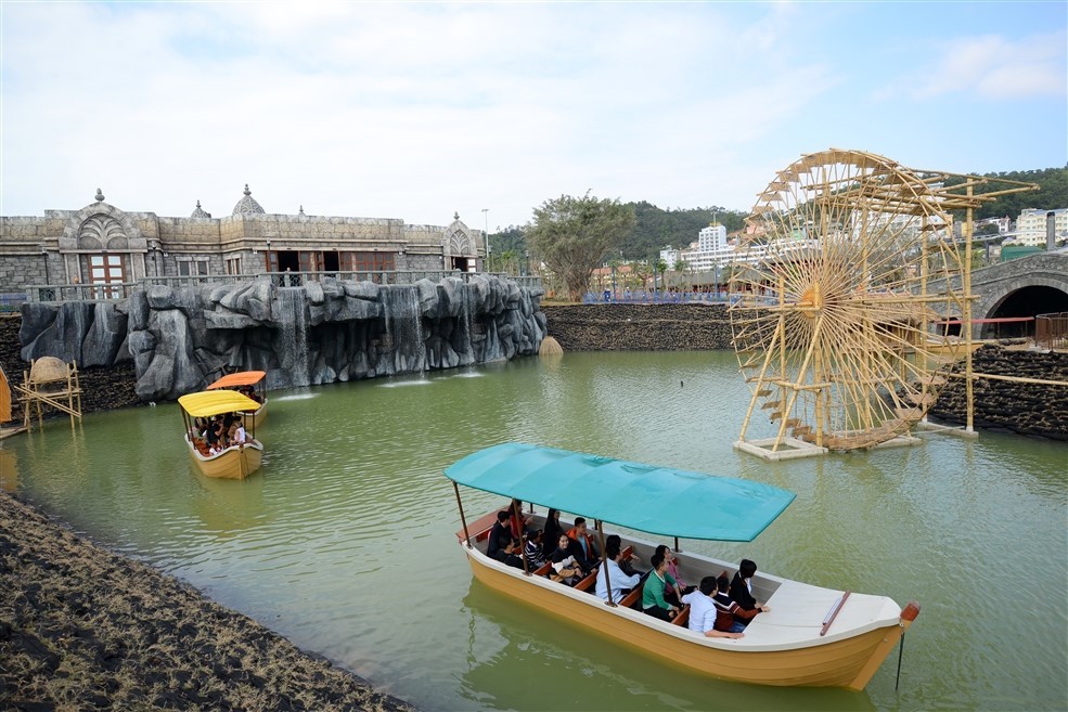 Trải nghiệm những trò chơi đỉnh cao hàng đầu thế giới lần đầu xuất hiện tại Hạ Long ảnh 7