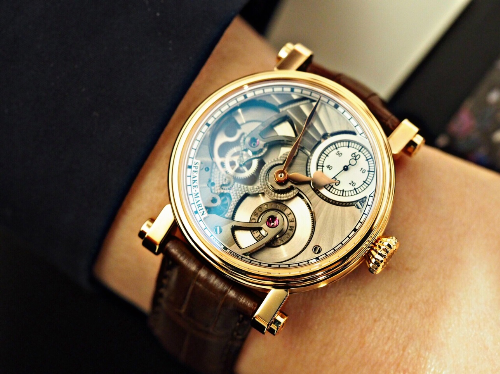 Những mẫu đồng hồ Speake-Marin tiền tỷ được giới thiệu tại SIHH ảnh 4
