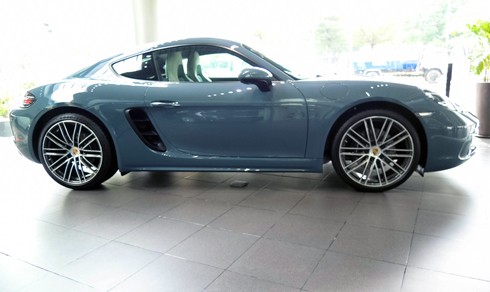 Porsche 718 Cayman phiên bản độ giá 4,7 tỷ đồng ảnh 1