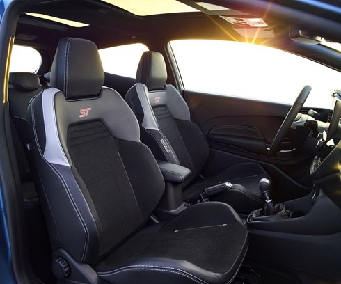 Ford Fiesta ST 2018 - hatchback thể thao mới lộ diện ảnh 5