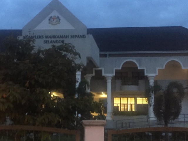 Đoàn Thị Hương bị buộc tội mưu sát trong nghi án ông Kim Jong-nam ảnh 9