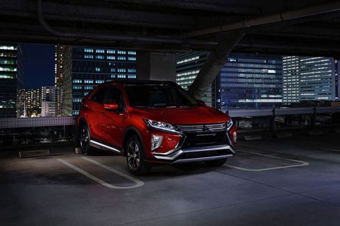 Mitsubishi Eclipse Cross - đàn em Outlander lộ diện ảnh 4