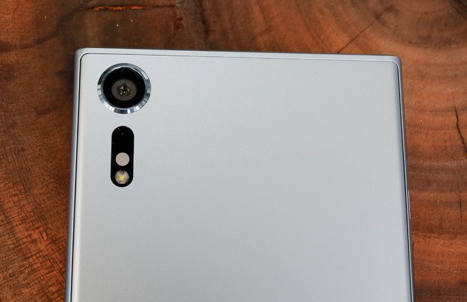 5 smartphone đáng chú ý bán ra trong tháng 4 ảnh 2