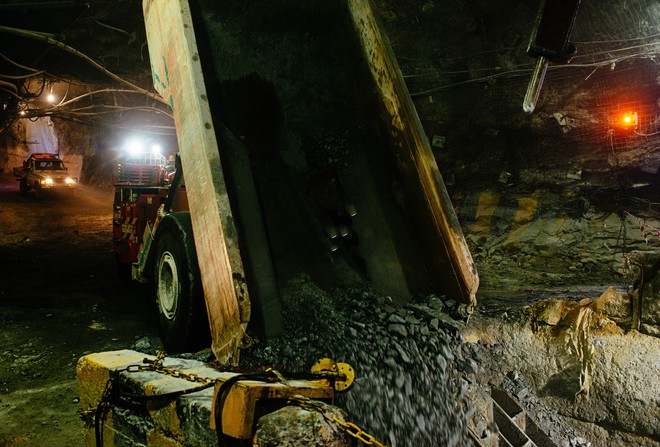 63 triệu ounce vàng ở Nam Phi đang được đào như thế nào ảnh 5