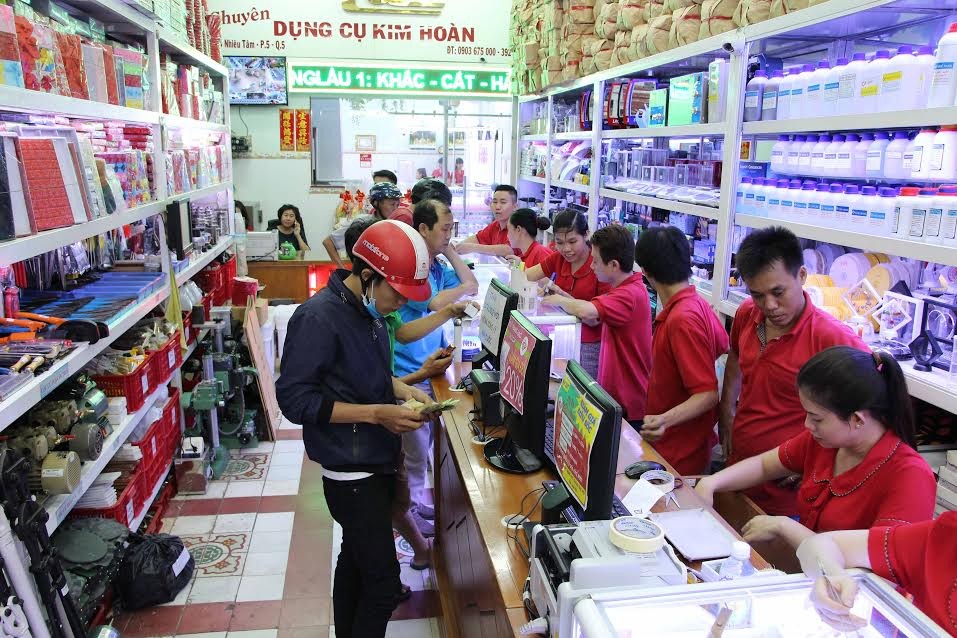 Hình ảnh phố chuyên doanh vàng bạc, đá trang sức tại TP.HCM ngày đầu ra mắt ảnh 9 Hình ảnh phố chuyên doanh vàng bạc, đá trang sức tại TP.HCM ngày đầu ra mắt ảnh 9