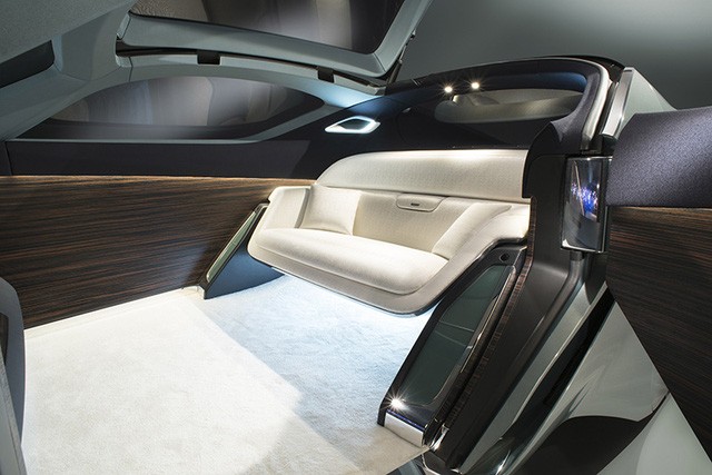 Rolls-Royce Vision Next 100 - Mẫu xe tương lai cho giới thượng lưu ảnh 5