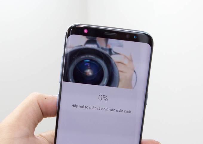 Mở hộp Samsung Galaxy S8 chính hãng tại Việt Nam ảnh 4