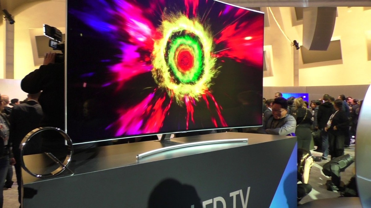 5 TV cao cấp giá trăm triệu đồng mới trình làng ảnh 3