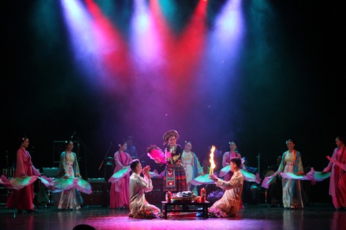 Vé tham quan Nhà hát Lớn dự kiến 120.000 đồng ảnh 4