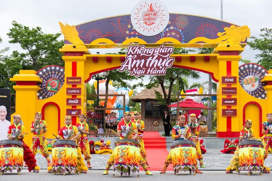 Bên trong không gian ẩm thực lớn nhất Đà Nẵng 2017 ảnh 1