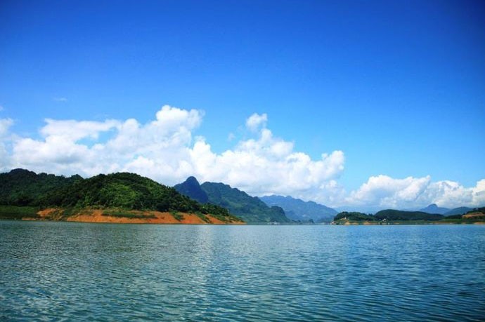 Thung Nai – điểm hẹn lý tưởng mùa hè ảnh 7