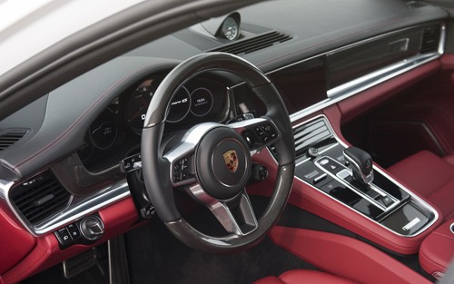 Porsche Panamera 4S 2017 - cái giá của 8 tỷ tại Việt Nam ảnh 6