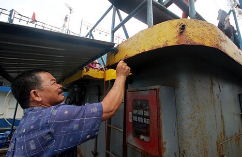 Sẽ truy trách nhiệm các bên trong vụ tàu vỏ thép hư hỏng ảnh 1