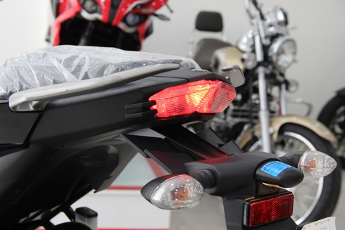 Yamaha FZ25 2017 đầu tiên về Việt Nam giá hơn 60 triệu ảnh 7