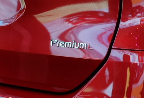 Nissan X-Trail bản giới hạn giá 933 triệu cho khách Việt ảnh 3