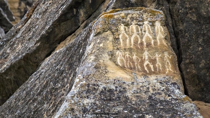 Cuộc sống ở 'hỏa diệm sơn' có thật trên thế giới ảnh 4