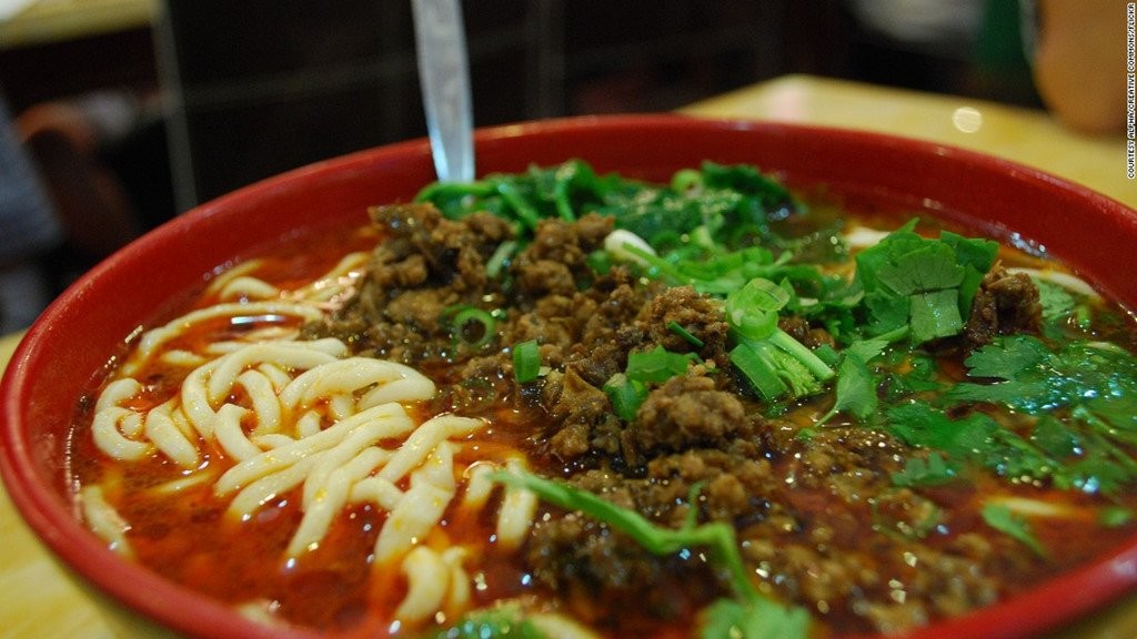 10 đặc sản nhìn đã thấy toát mồ hôi của Trung Quốc ảnh 2