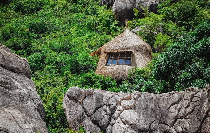 Lều tổ chim và nhà hang đá bên bờ vịnh Cam Ranh ảnh 4