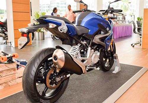 BMW G310R 2017 giá 6.300 USD tại Malaysia ảnh 3