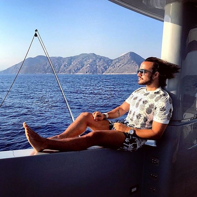 Cuộc sống 'như mơ' của trùm bất động sản 25 tuổi Thổ Nhĩ Kỳ ảnh 9