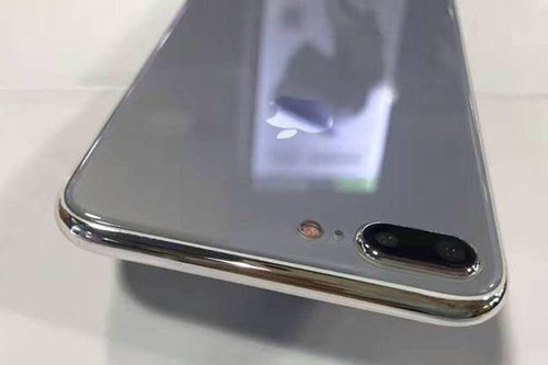 iPhone 7s sẽ dày hơn đời trước do thêm sạc không dây ảnh 1