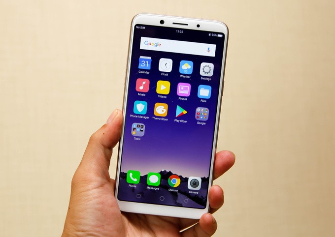 5 smartphone đáng chú ý bán trong tháng 12 ảnh 4