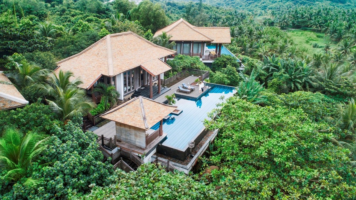 Những giải thưởng cao quý nhất của World Travel Awards 2017 dồn dập trao cho Việt Nam ảnh 1