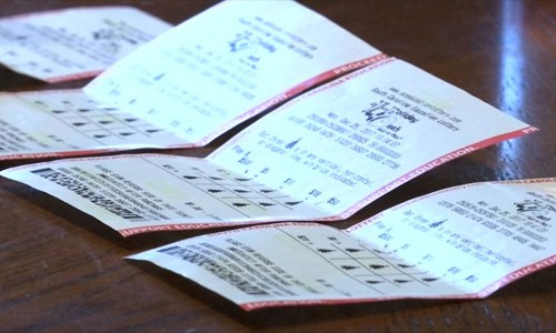 Nhiều người Mỹ trúng xổ số gần 20 triệu USD vì lỗi hệ thống ảnh 1