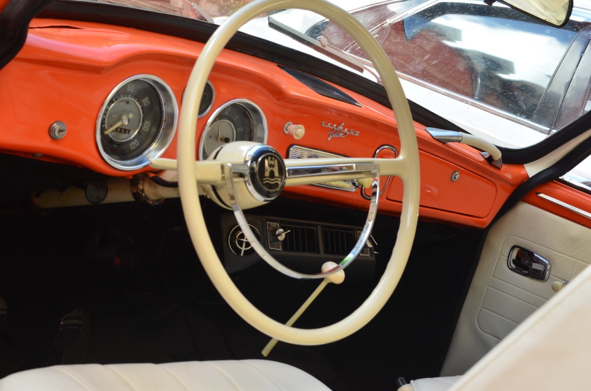 Karmann Ghia 1967 - xế cổ hàng hiếm tại Việt Nam ảnh 4