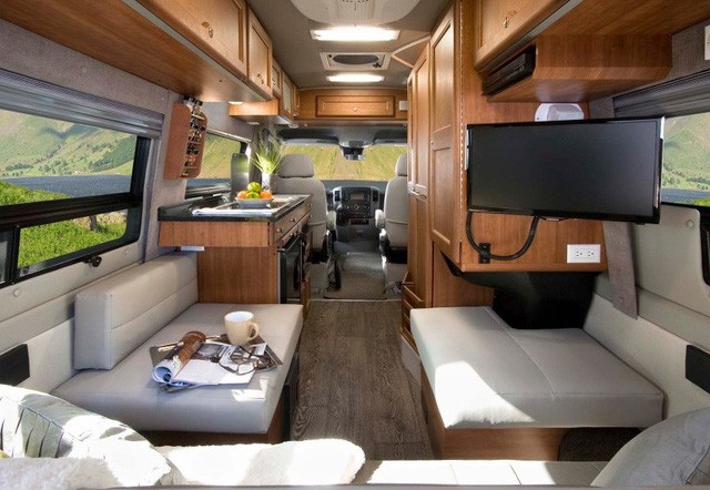 RV - Dòng xe dành cho những trái tim ưa dịch chuyển ảnh 10