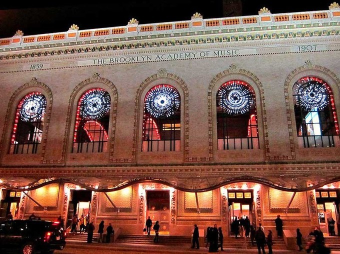 Những kiệt tác nhà hát nổi tiếng nhất thế giới ảnh 2