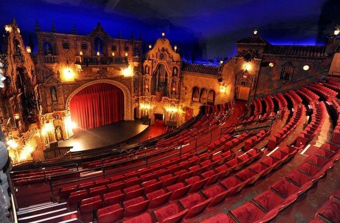 Những kiệt tác nhà hát nổi tiếng nhất thế giới ảnh 3