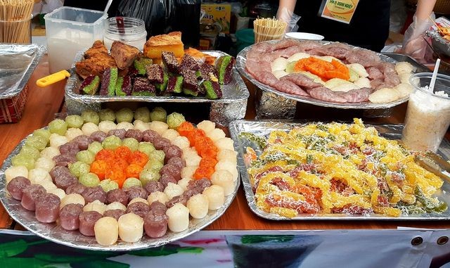 Về Cần Thơ thưởng thức hàng trăm loại bánh ngon ảnh 3