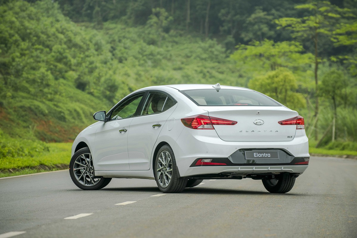 Hyundai Elantra mới giá cao nhất 769 triệu tại Việt Nam ảnh 2