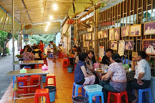 Quán vịt nấu chao đón khách nườm nượp ở xứ Tây Đô ảnh 1